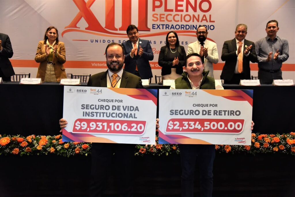 Avanza Gobierno del Estado en el rescate de derechos laborales de la Sección 44; entregan más de 12.2 millones de pesos (2)
