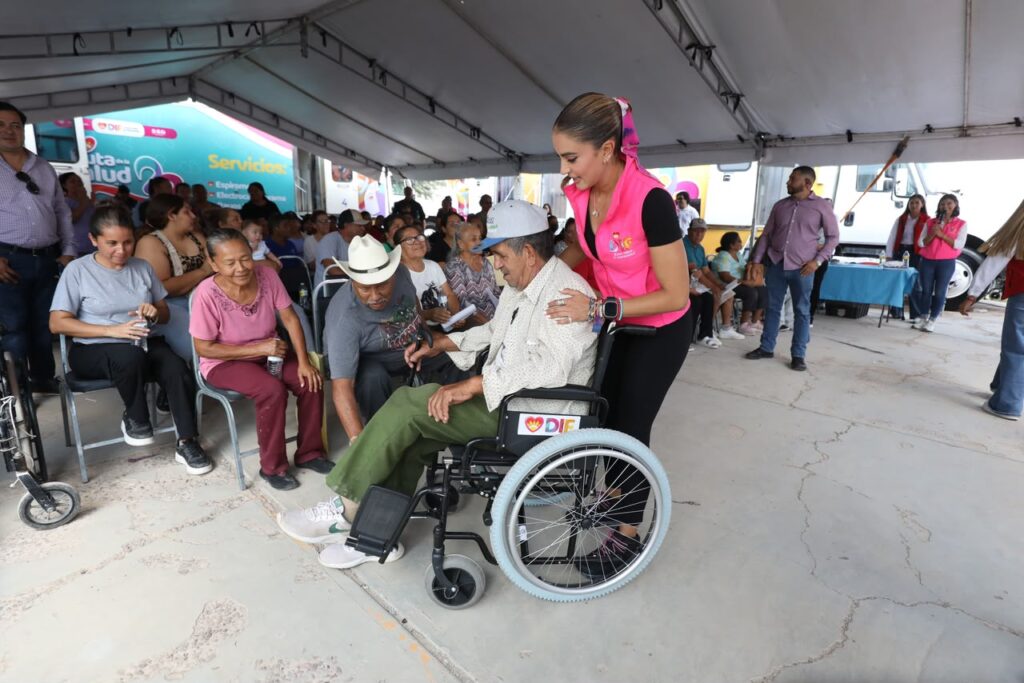 Con la Ruta de la Salud, Marisol Rosso lleva atención médica gratuita a familias afectadas por lluvias en La Laguna (1)