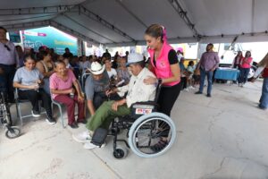 Con la Ruta de la Salud, Marisol Rosso lleva atención médica gratuita a familias afectadas por lluvias en La Laguna (1)