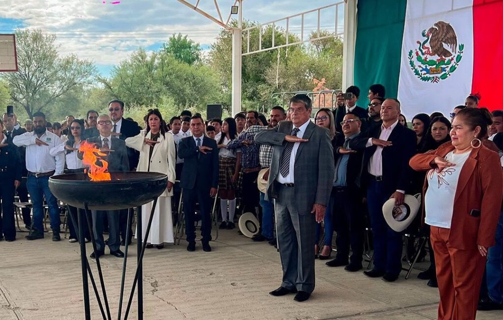 Inicia Telesecundarias actividades por su 45 aniversario en Cuencamé (3)
